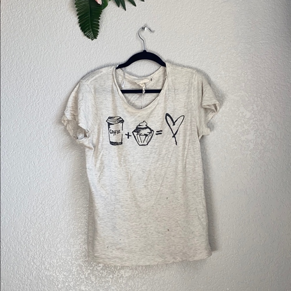 Graphic t